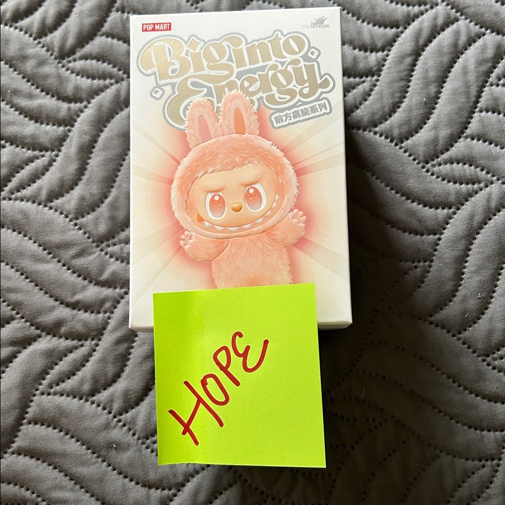 🆕 POP MART (HOPE) Big into Energy Monsters